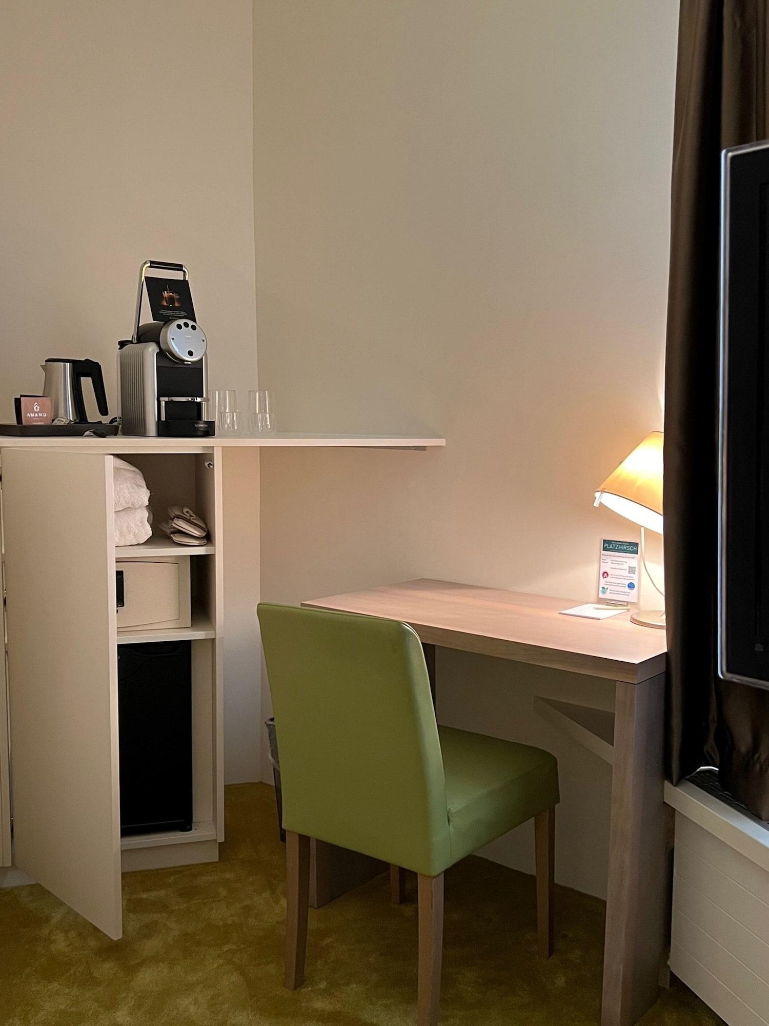 Platzhirsch Zuerich - Downtown Boutique Hotel & Sushi Lounge Екстериор снимка