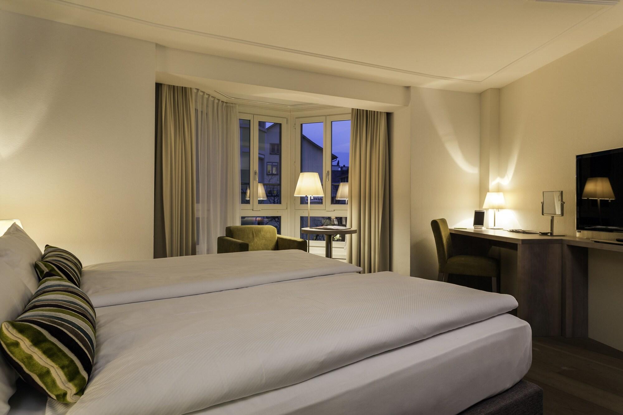Platzhirsch Zuerich - Downtown Boutique Hotel & Sushi Lounge Екстериор снимка