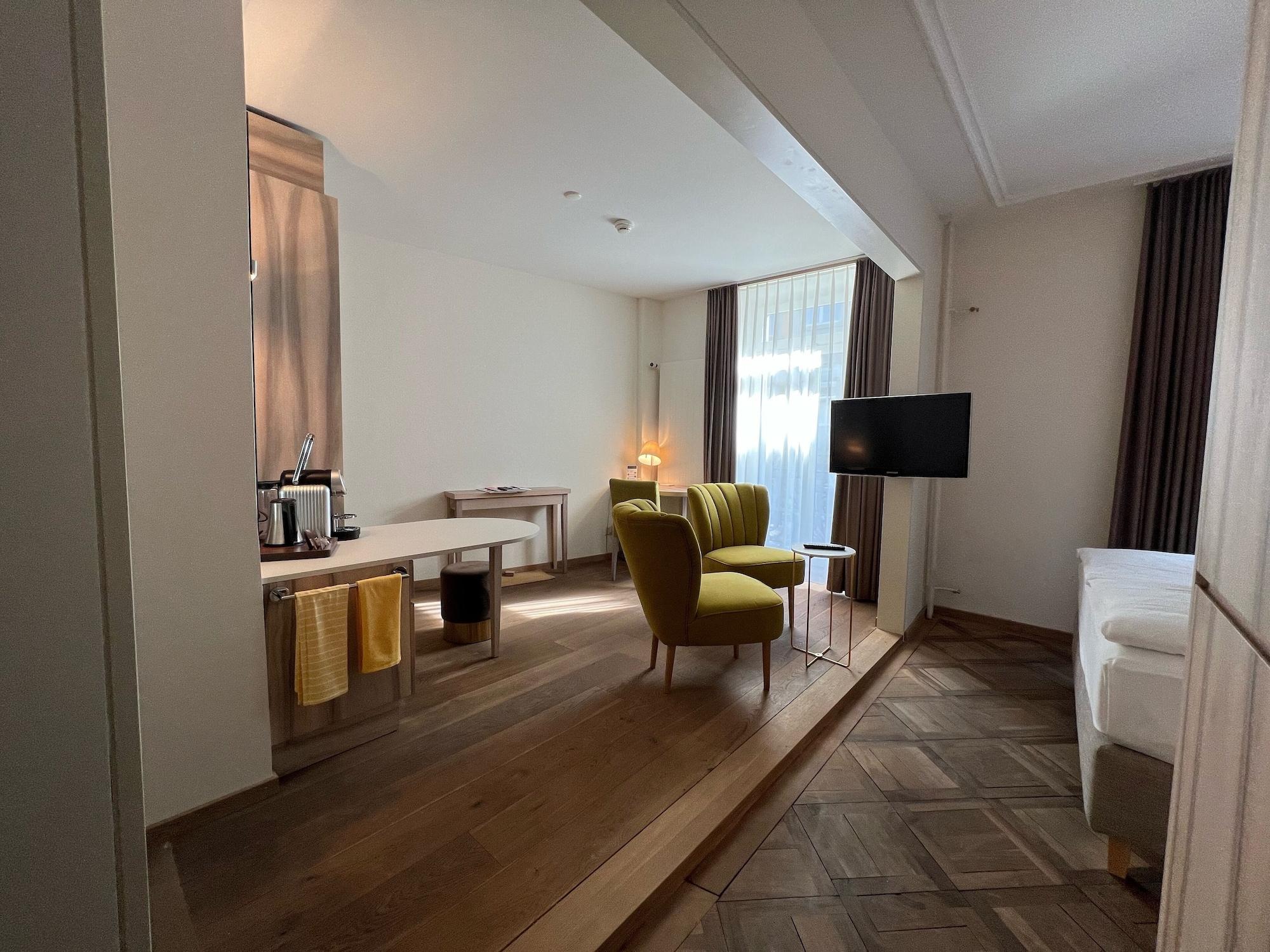 Platzhirsch Zuerich - Downtown Boutique Hotel & Sushi Lounge Екстериор снимка