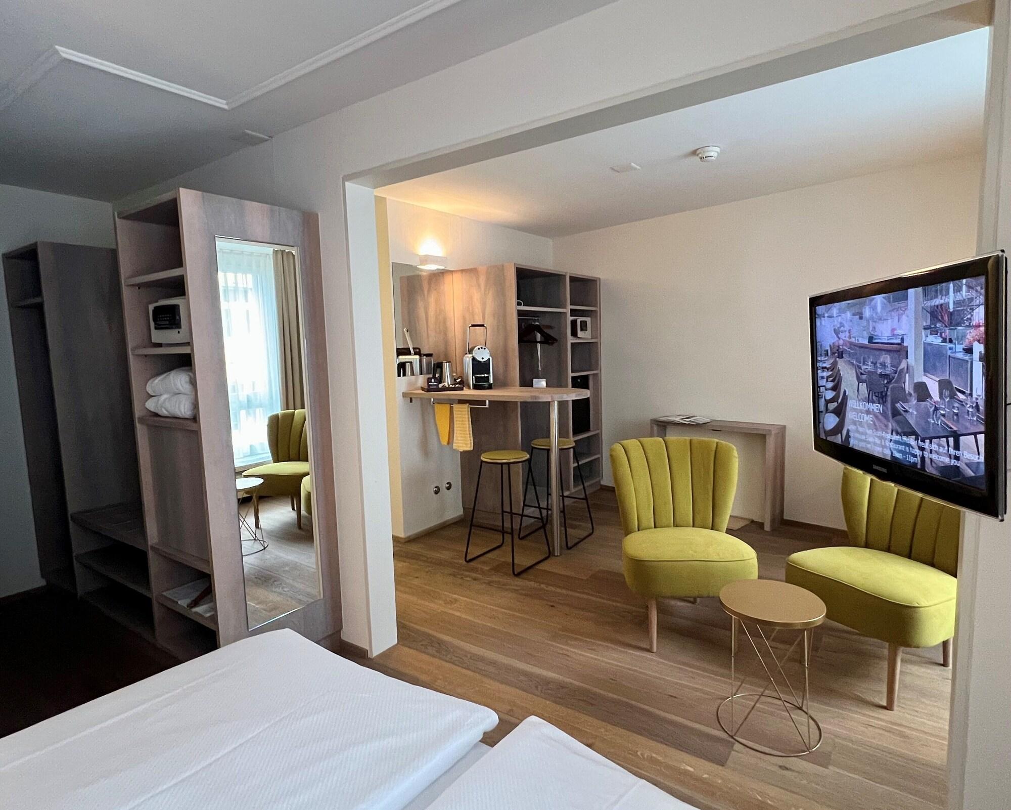 Platzhirsch Zuerich - Downtown Boutique Hotel & Sushi Lounge Екстериор снимка