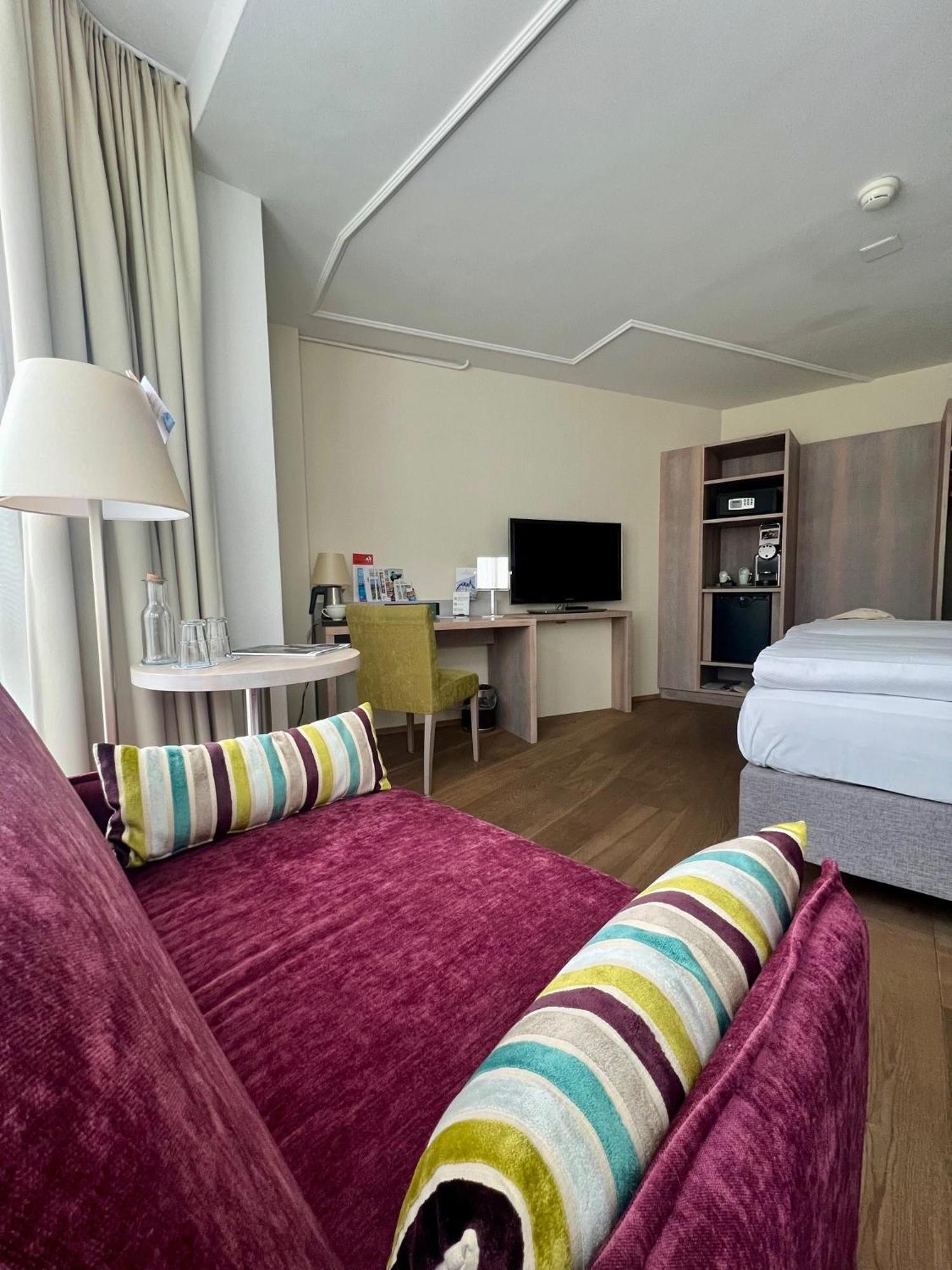 Platzhirsch Zuerich - Downtown Boutique Hotel & Sushi Lounge Екстериор снимка